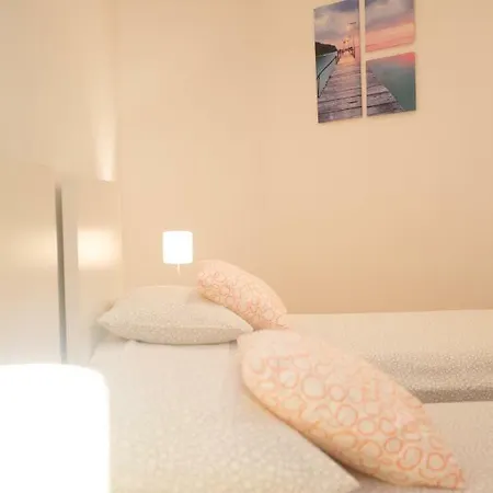 Apartment Girasol